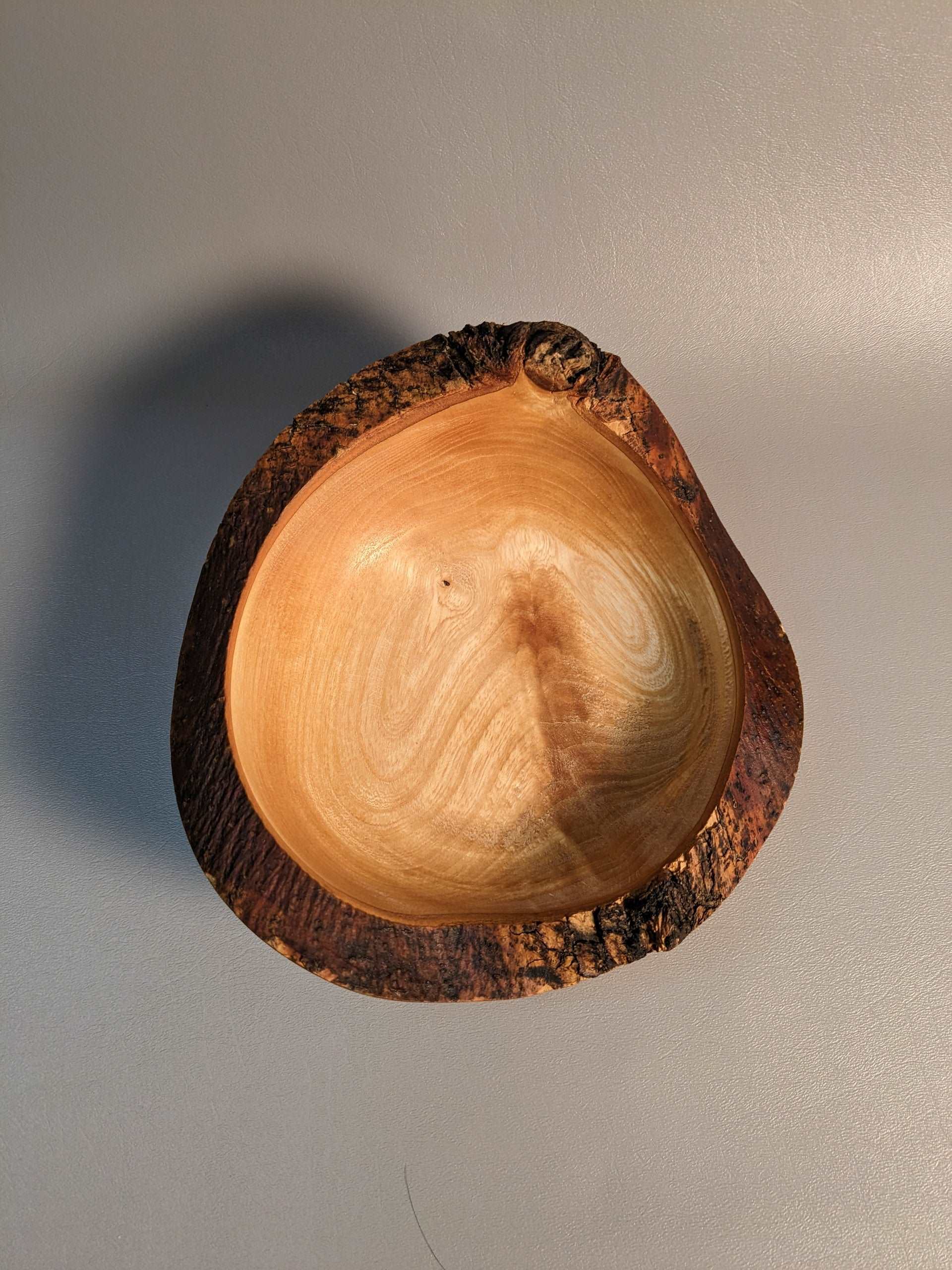 Shallow Live Edge Bowl