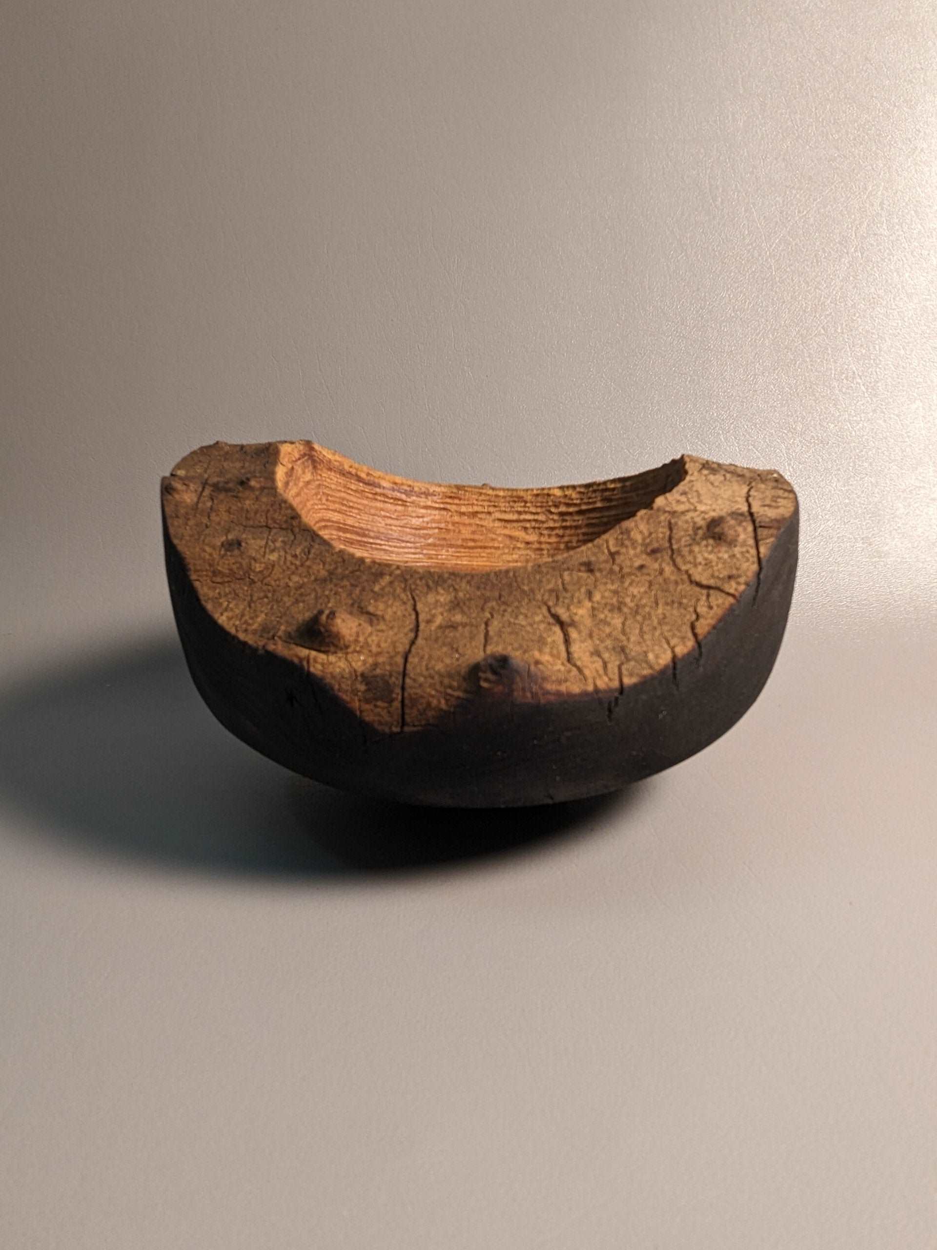 Carved Wide Edge Yakisugi Bowl