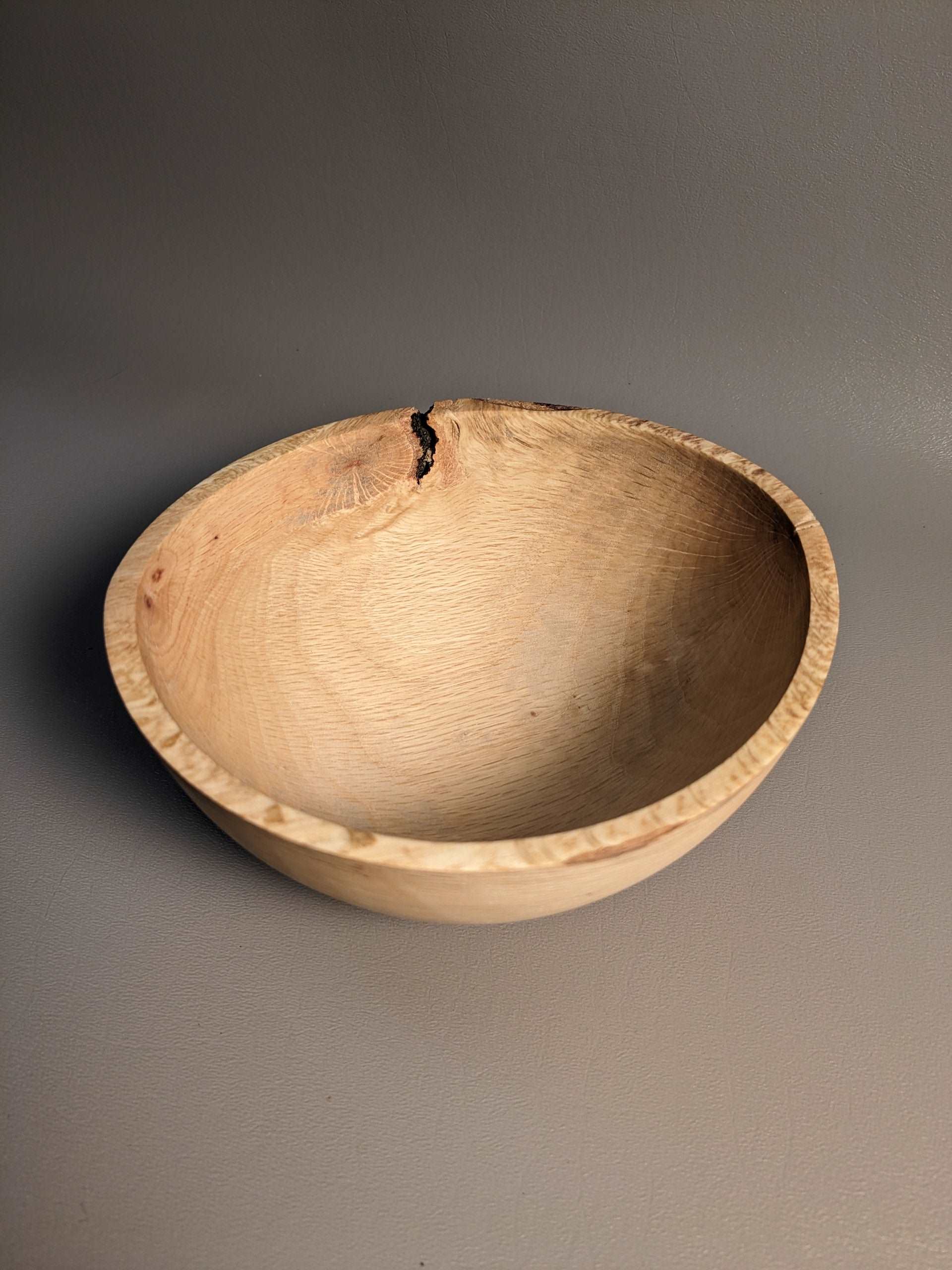 Oak Knot Bowl