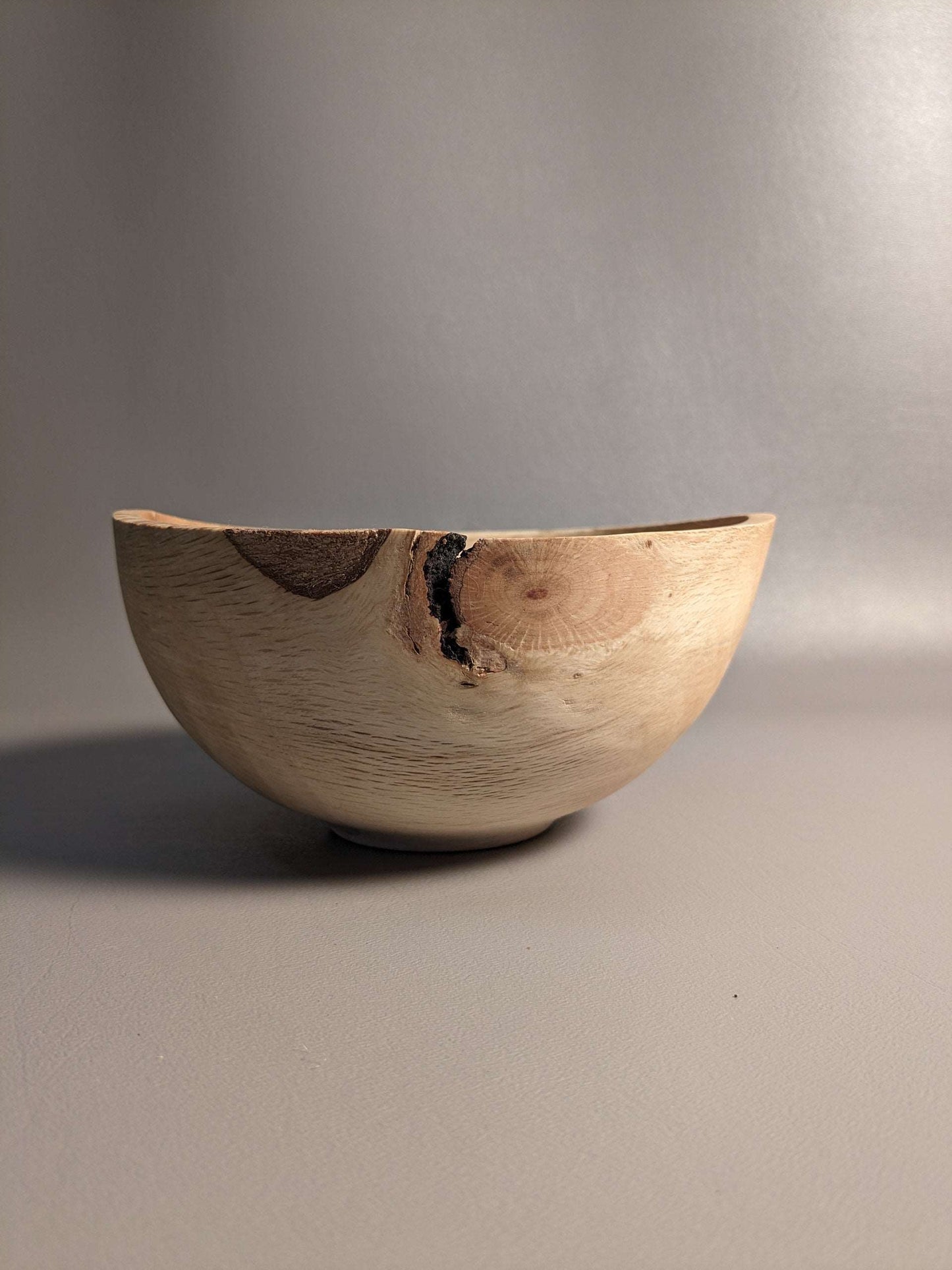 Oak Knot Bowl