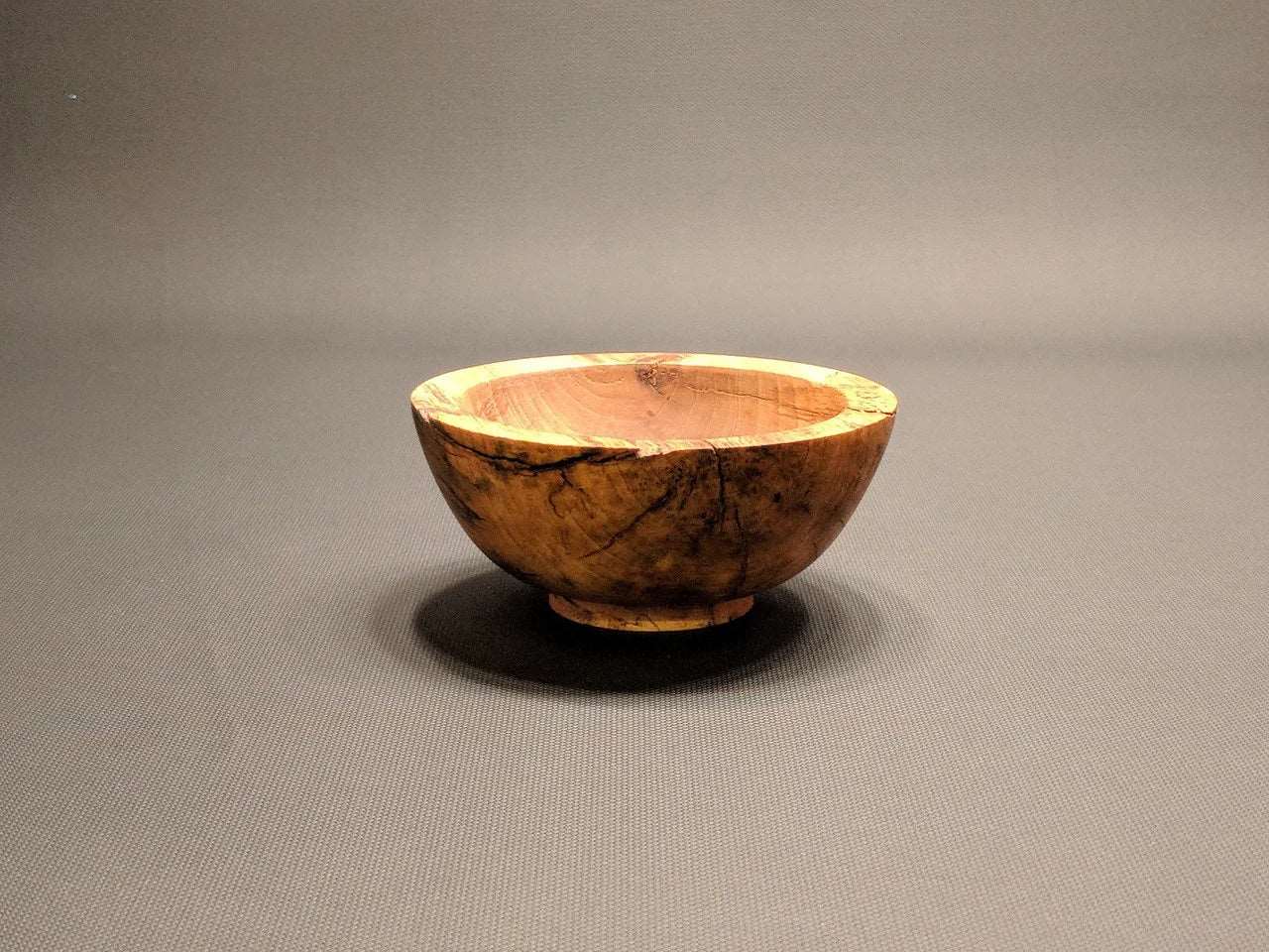 Split Bowl with Knots